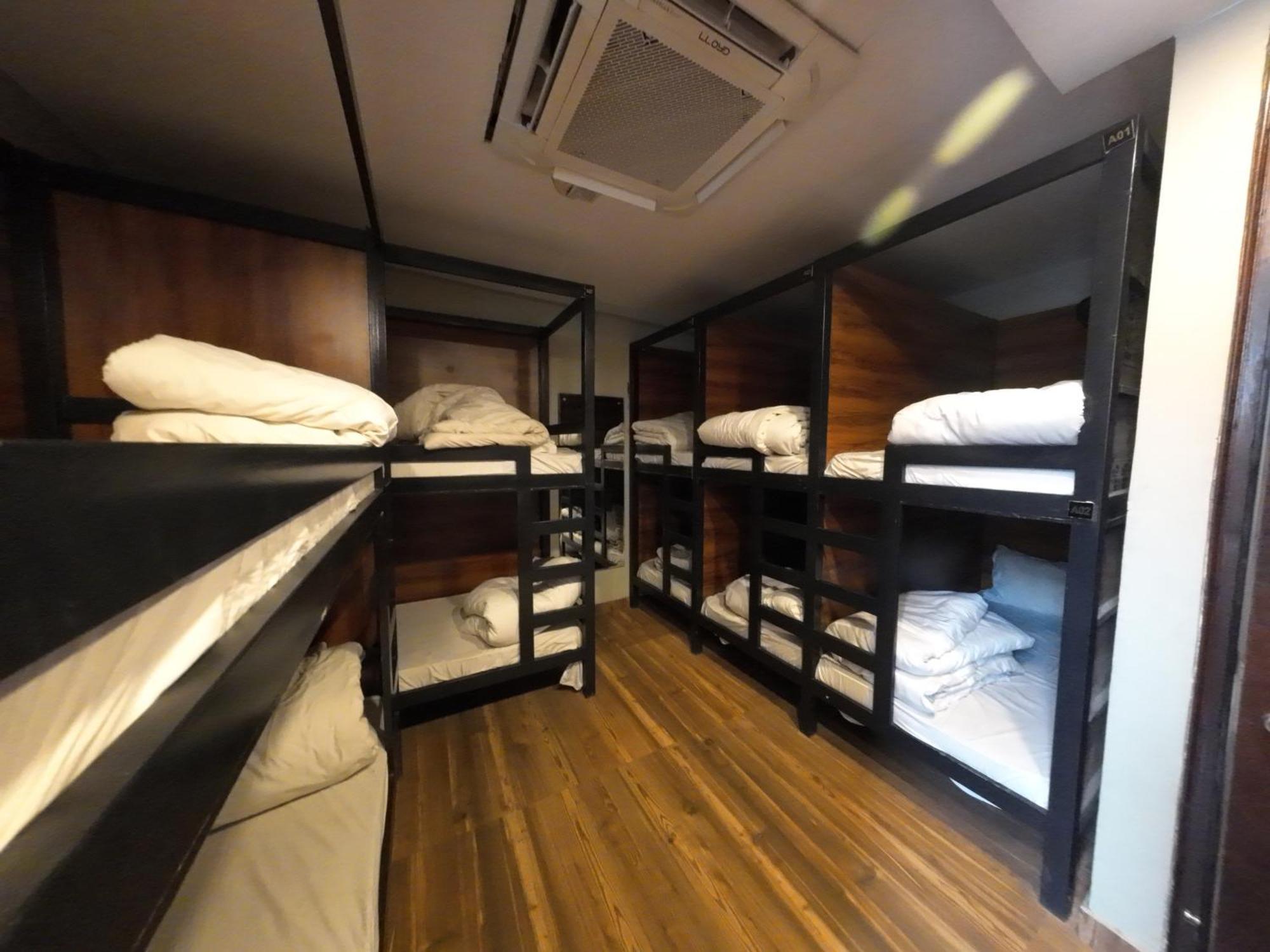 Hotel Hostel Vimal Ganga Ришикеш Экстерьер фото