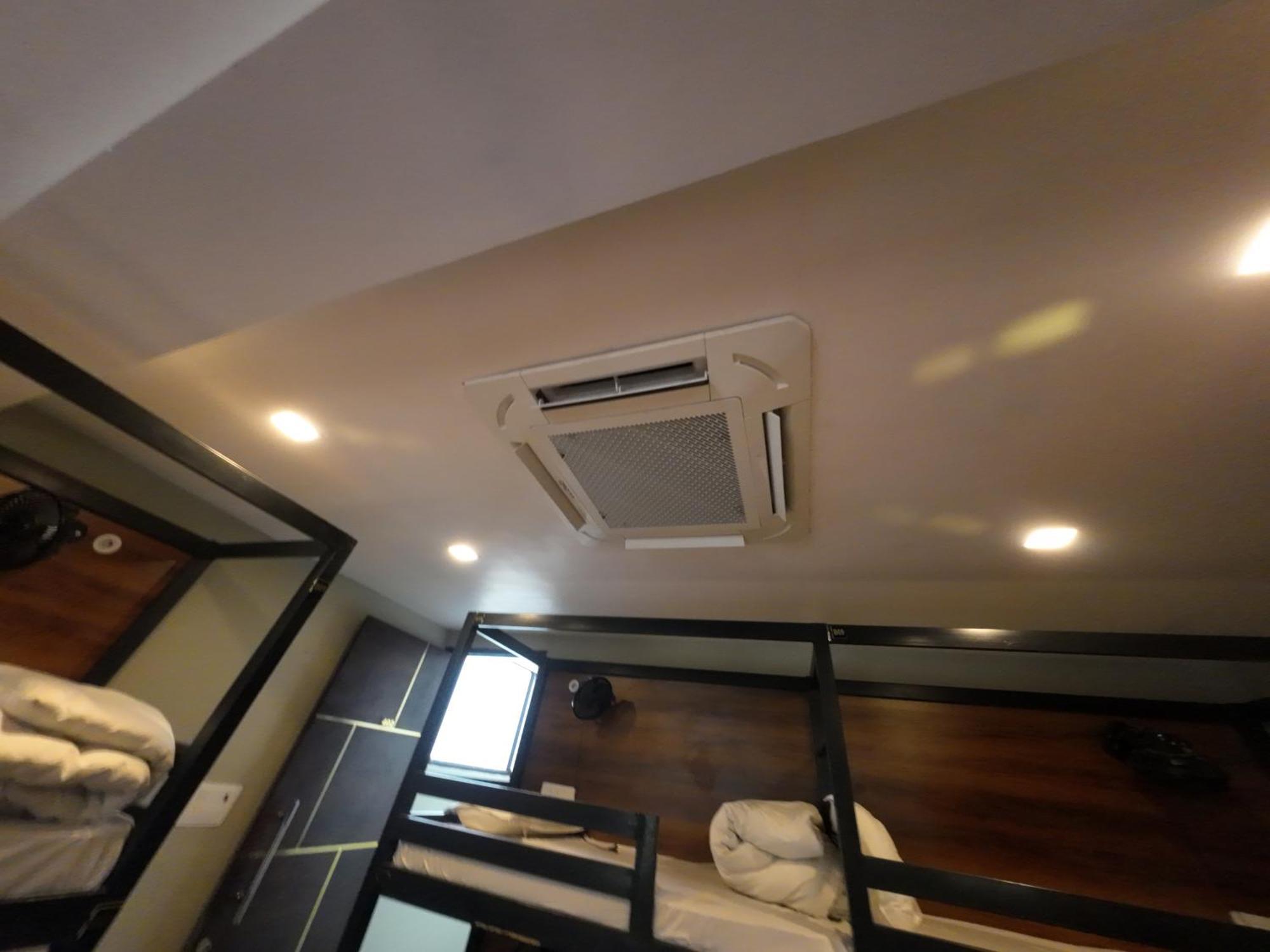 Hotel Hostel Vimal Ganga Ришикеш Экстерьер фото