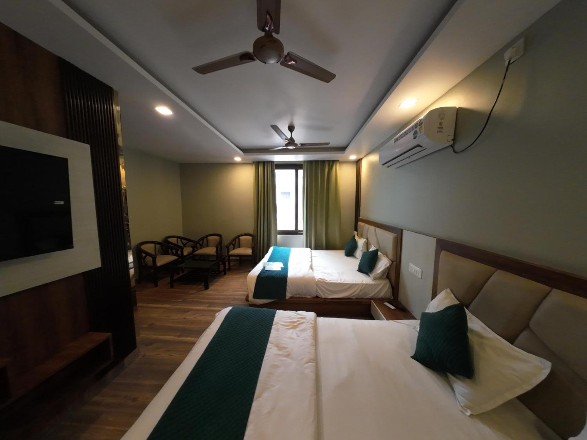 Hotel Hostel Vimal Ganga Ришикеш Экстерьер фото