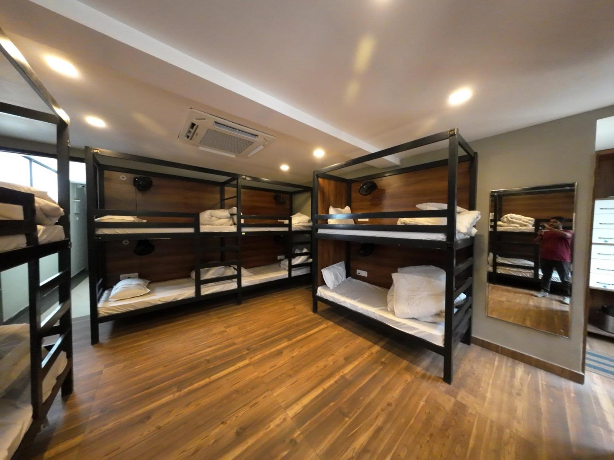 Hotel Hostel Vimal Ganga Ришикеш Экстерьер фото